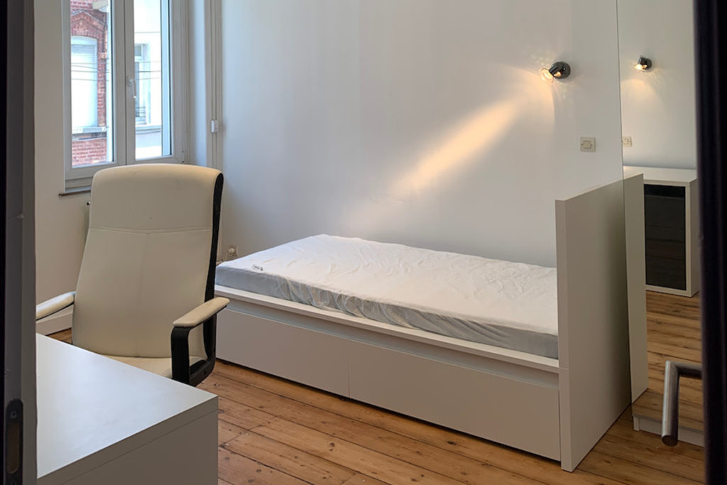 Chambre 1b dans la coloc du Coq, colocation étudiante à Roubaix (59100)
